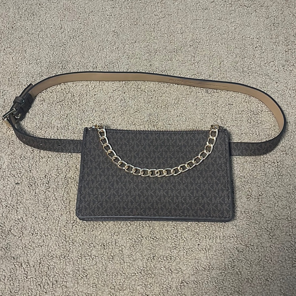 Michael Kors Fannypack